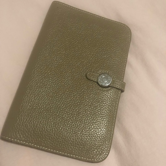 Meet your Posher, Trezher - Picture 2 of 8